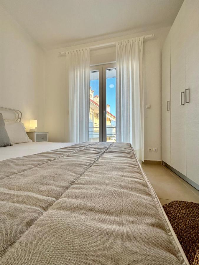 Athos Blue Apartment